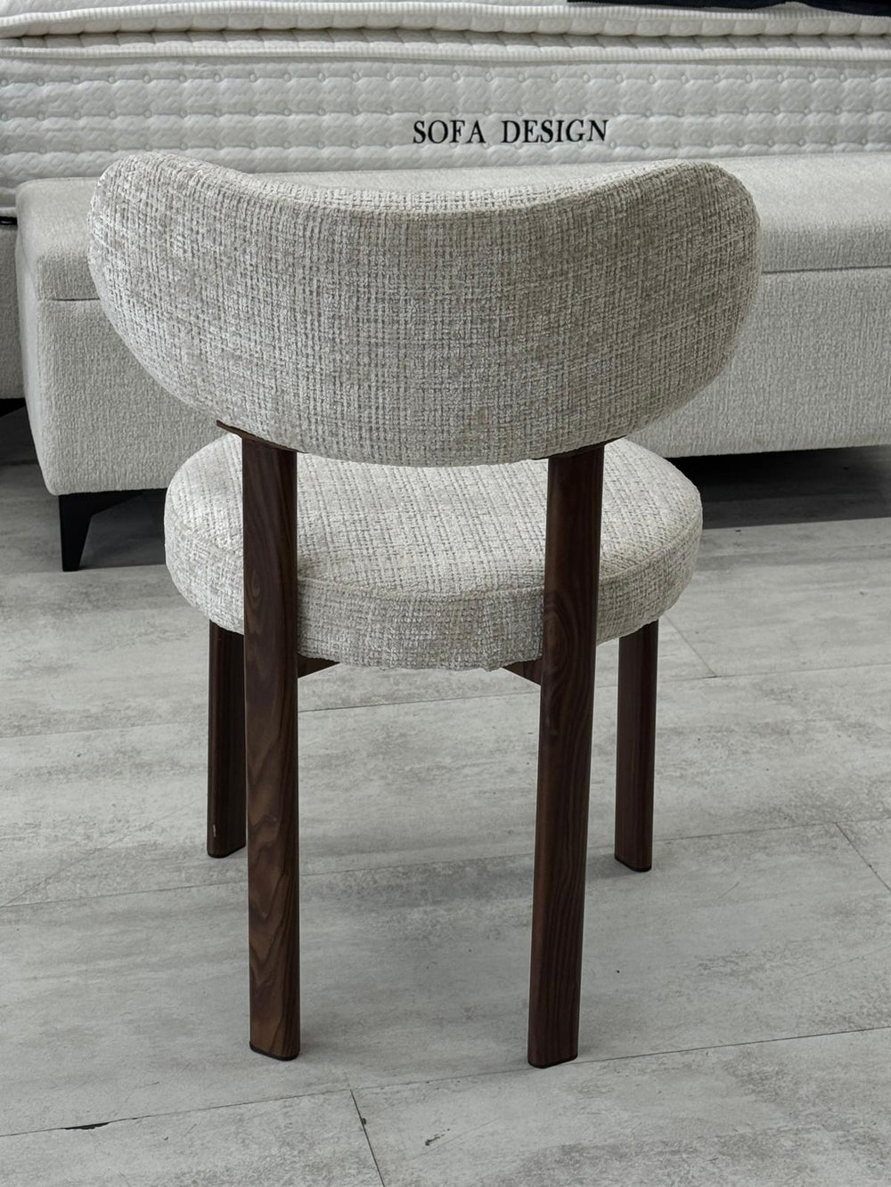 Chaise Design Minimaliste – Assise Confort & Style Intemporel Hera